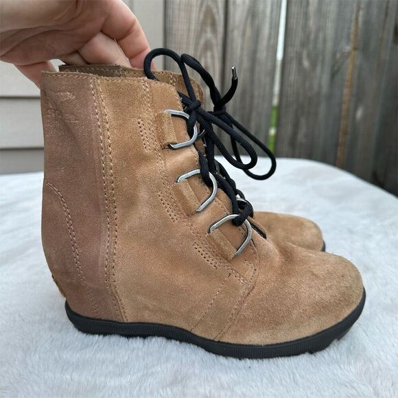 Sorel Girls' Wedge Boots Size 1 Brown Waterproof Suede Lace Up - Picture 4 of 9